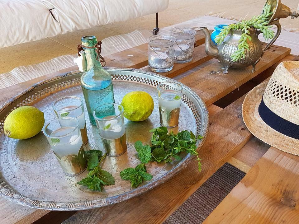 カスティヨン・デュ・ガール Fontaine De Cerier Bed & Breakfast エクステリア 写真